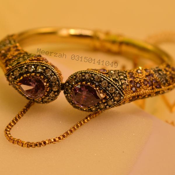Gorgeous Unique Design Real Stones Gold Plated Bangle for Girls/Women
