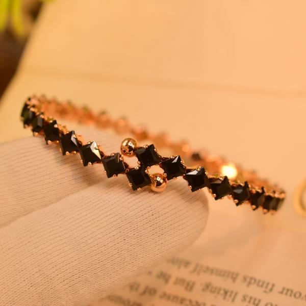 Glamorous Fancy Crystal Stones Gold Plated Bangle for Girls/Women