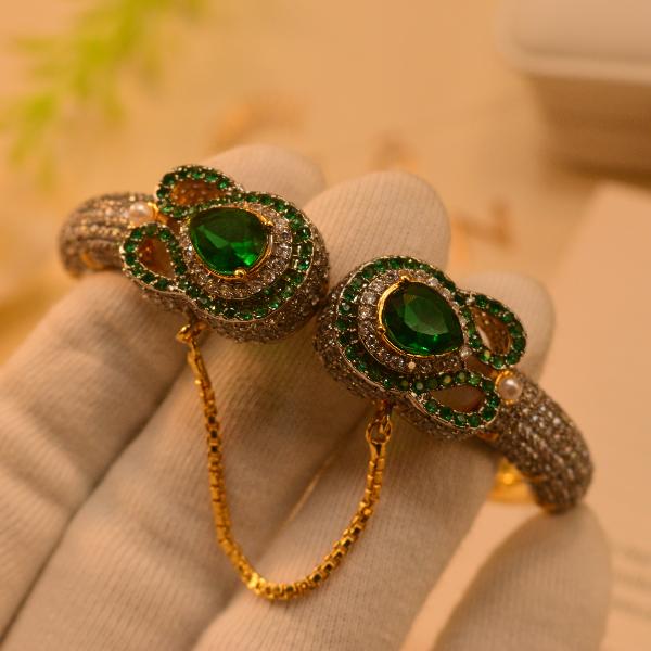 Luxury Stylish Real Stones Gold Plated Bangle for Girls/Women