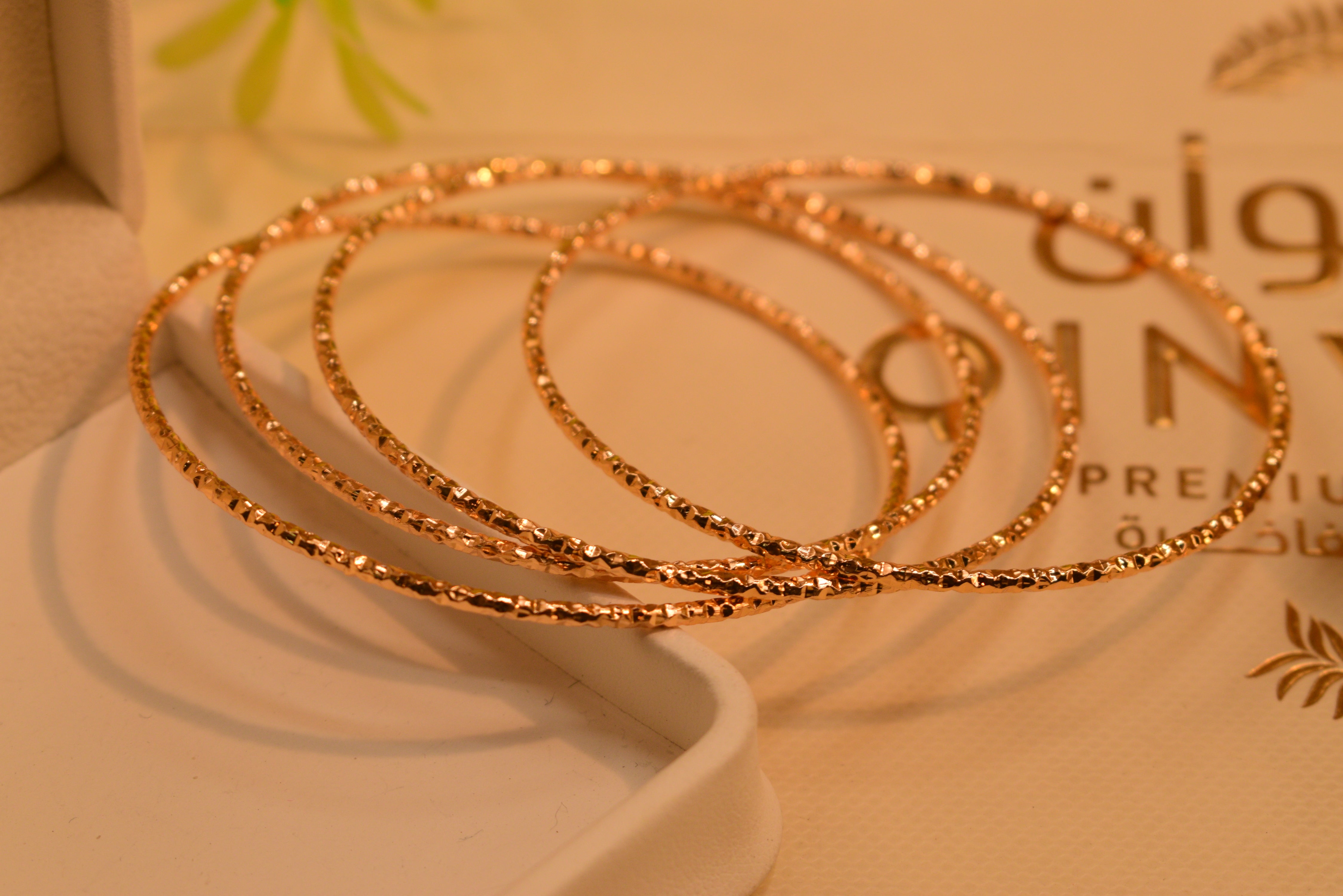 Stylish Beautiful Design Gold Plated 4pc Bangles Set for Girls/Women