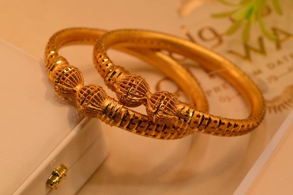 Glamorous Unique Gold Plated 2pc Bangles Set for Girls/Women
