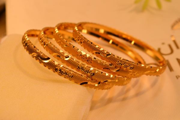 Luxury Unique Design Gold Plated 4pc Bangles Set for Girls/Women