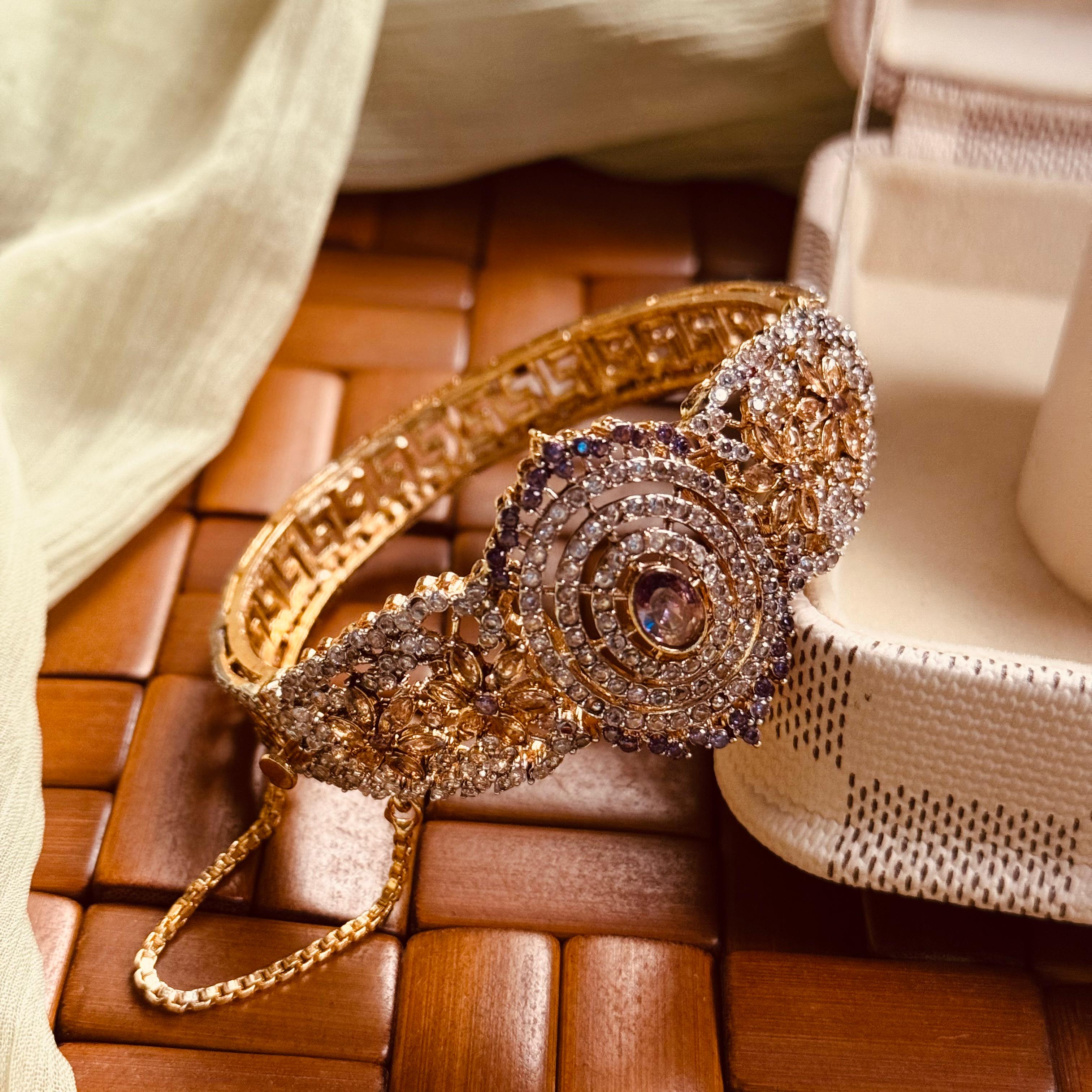 24K Gold Plated Real Zircon Stones Jarao Bangle for Girls/Women