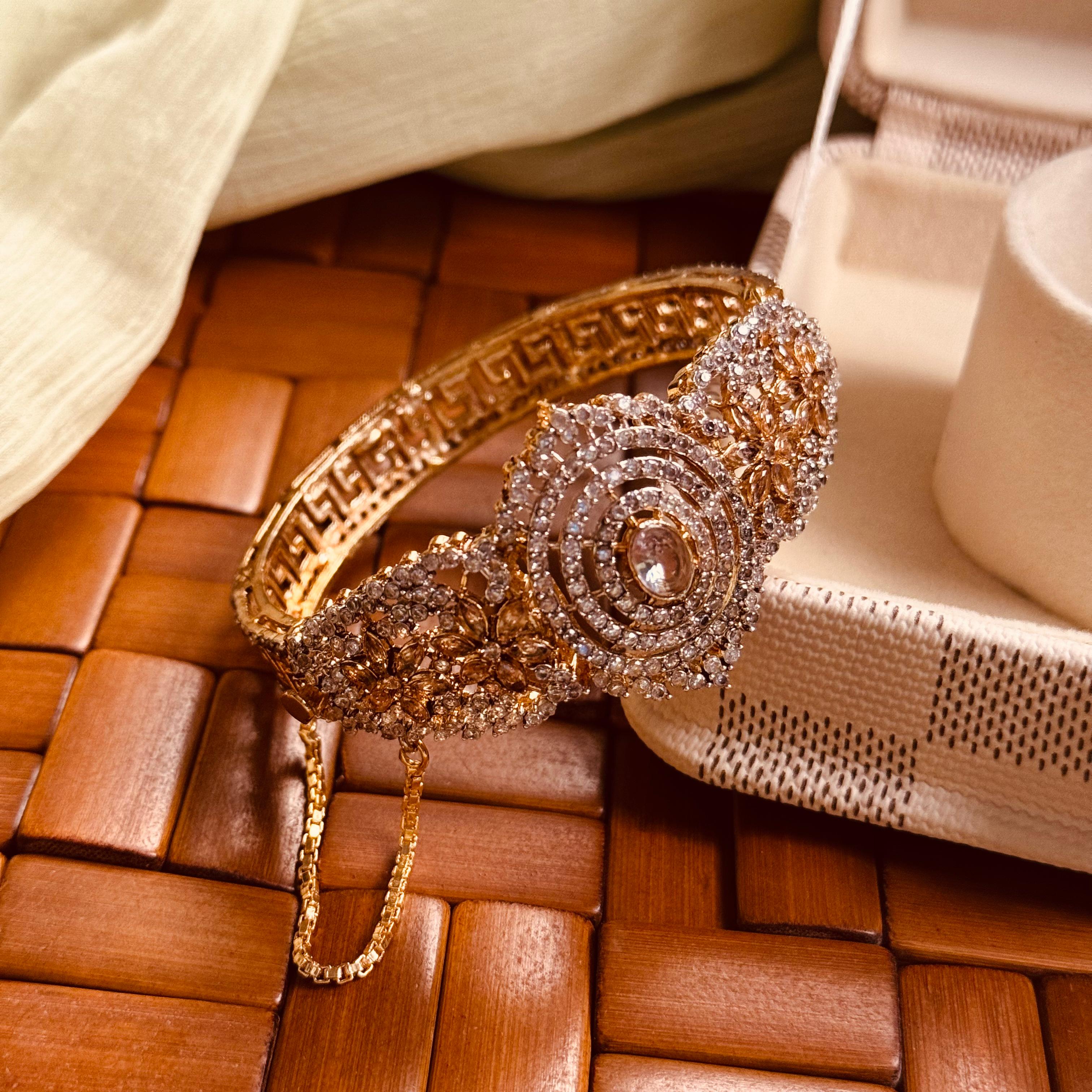 24K Gold Plated Real Zircon Stones Jarao Bangle for Girls/Women