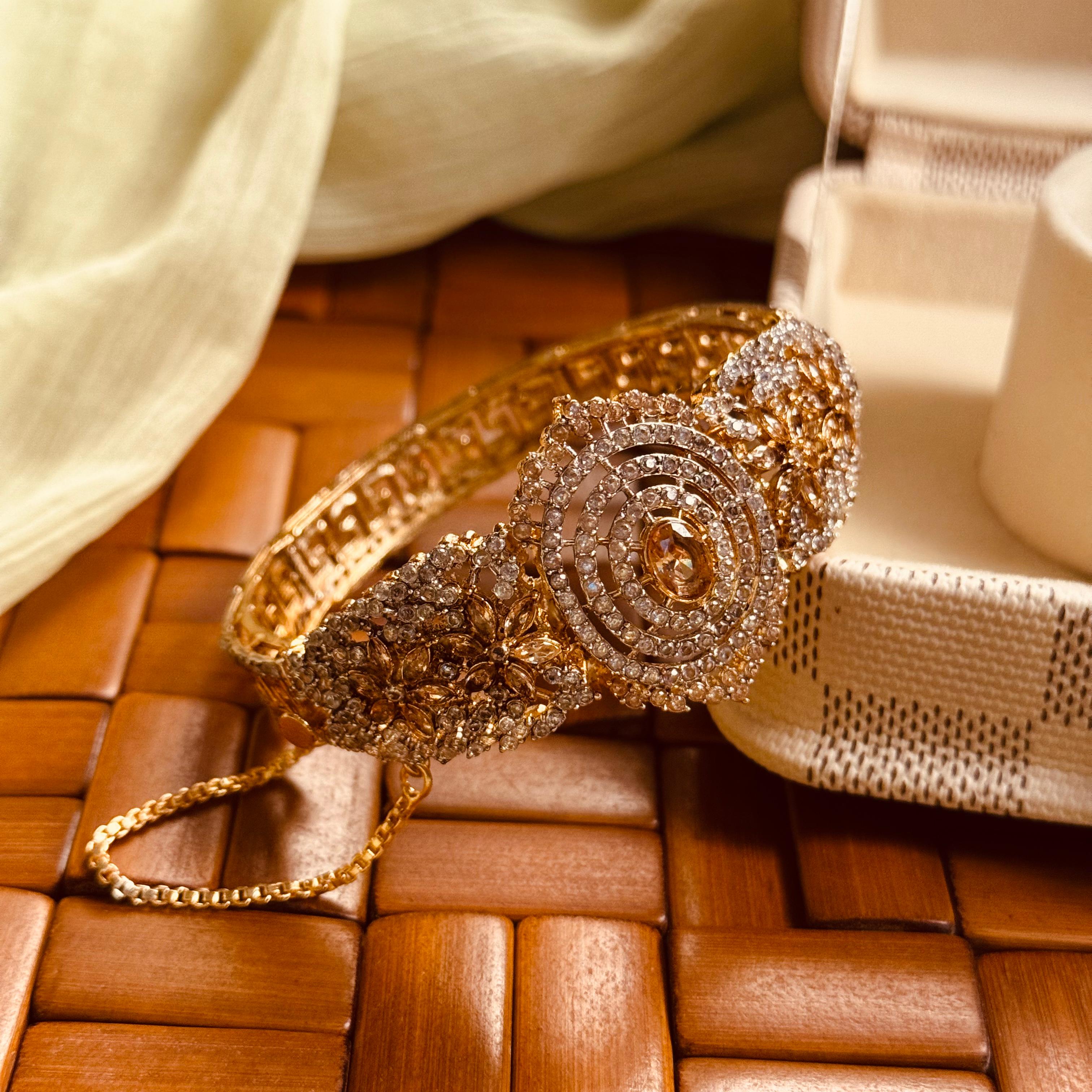24K Gold Plated Real Zircon Stones Jarao Bangle for Girls/Women