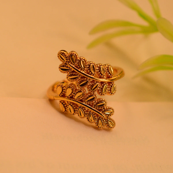 Luminous Unique Design Gold Plated Ring For Girls/Women
