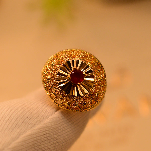 Glamorous Unique Design Gold Plated Crystal Stones Ring For Girls/Women