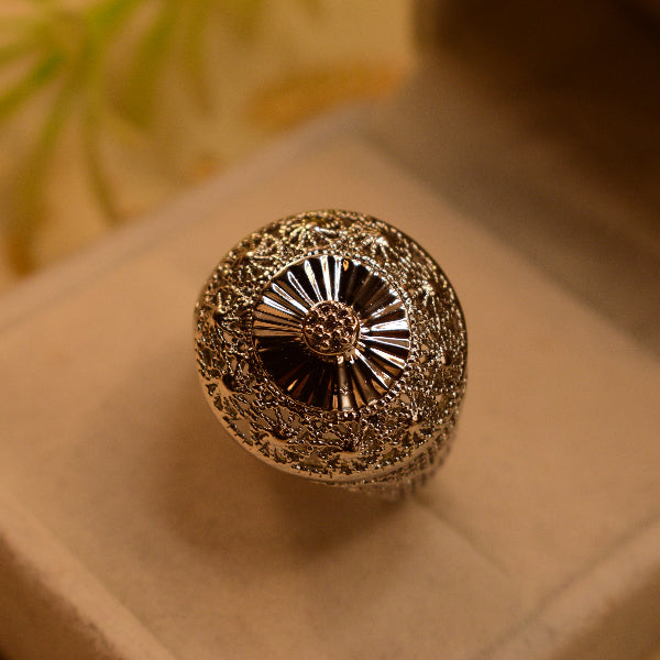 Elegant Unique Design Silver Plated Crystal Stones Ring For Girls/Women