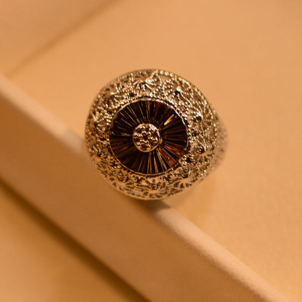Elegant Unique Design Silver Plated Crystal Stones Ring For Girls/Women