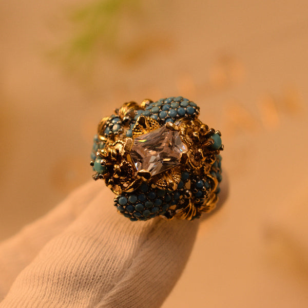 Beautiful Unique Design Gold Plated Crystal Stones Ring For Girls/Women
