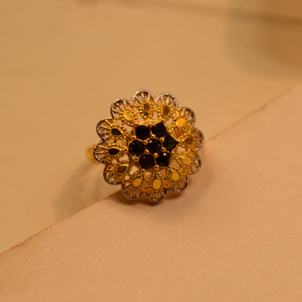 Glamorous Design Gold Plated Crystal Stones Ring For Girls/Women