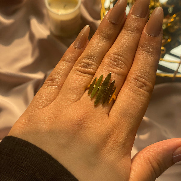 Charming Unique Design Gold Plated Ring For Girls/Women
