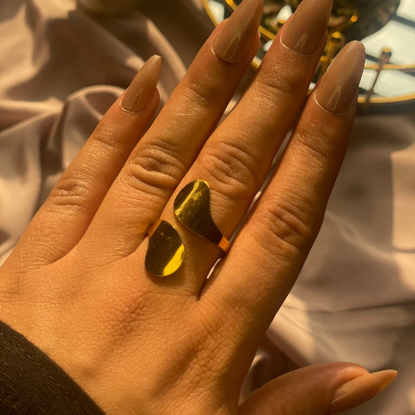 Beautiful Unique Design Gold Plated Ring For Girls/Women