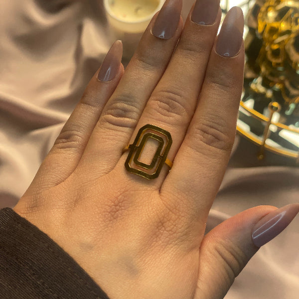 Fancy Unique Design Gold Plated Ring For Girls/Women