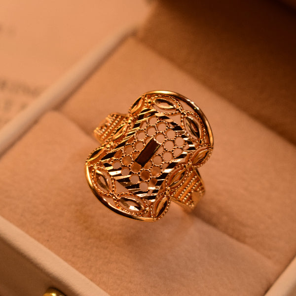 Elegant Unique Design Gold Plated Ring For Girls/Women