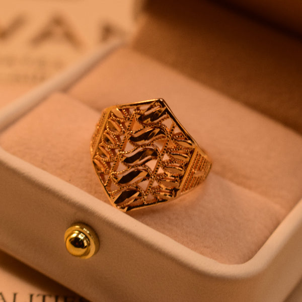 Glamorous Unique Design Gold Plated Ring For Girls/Women