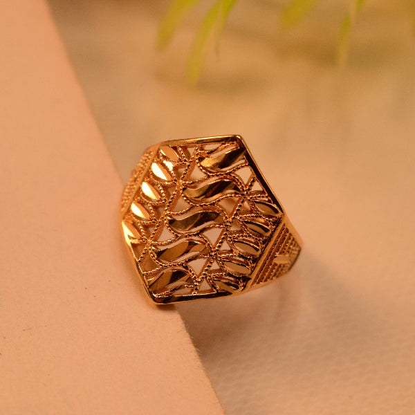 Glamorous Unique Design Gold Plated Ring For Girls/Women