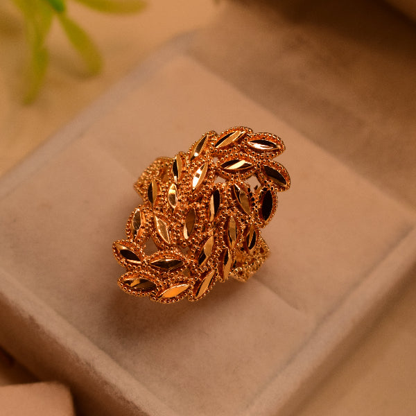 Elegant Unique Design Gold Plated Ring For Girls/Women
