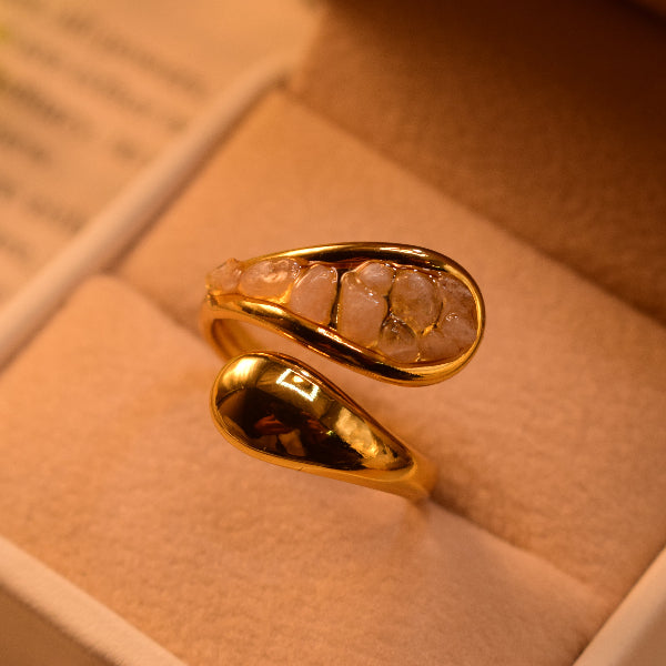 Beautiful Design Gold Plated Crystal Stones Ring For Girls/Women