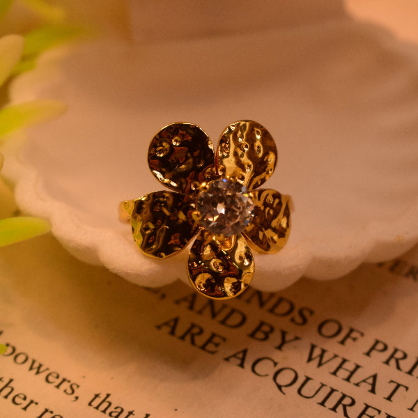 Stylish Design Gold Plated Crystal Stone Ring For Girls/Women