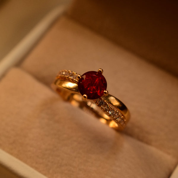 Beautiful Design Gold Plated Crystal Stones Ring For Girls/Women