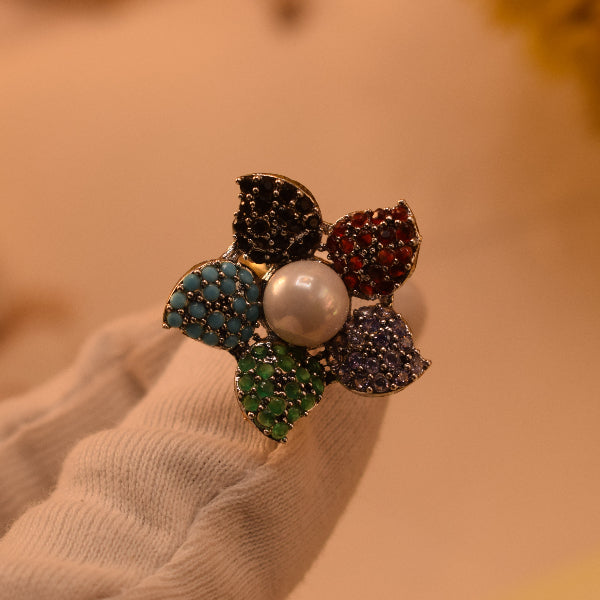 Charming Unique Design Gold Plated Crystal Stones Ring For Girls/Women