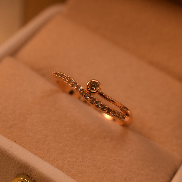 Beautiful Design Gold Plated Crystal Stones Ring For Girls/Women