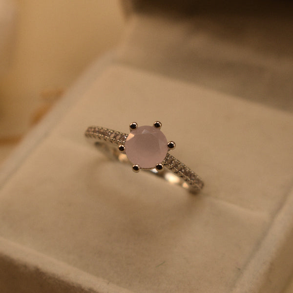 Gorgeous Unique Design Silver Plated Crystal Stones Ring For Girls/Women