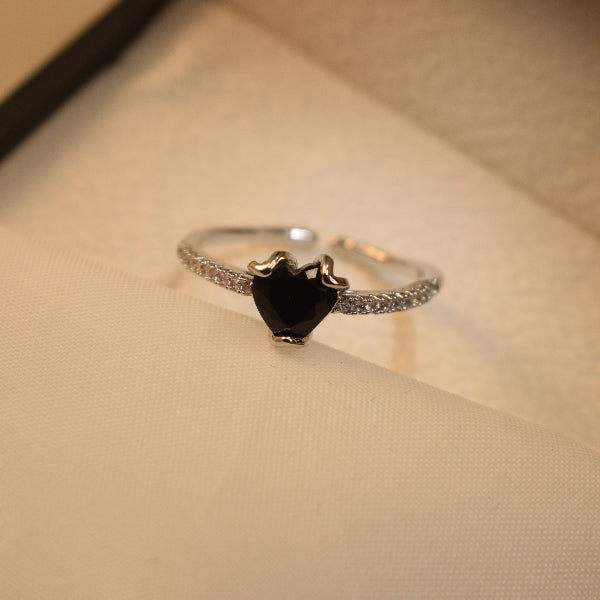 Luminous Heart Design Silver Plated Crystal Stones Ring For Girls/Women