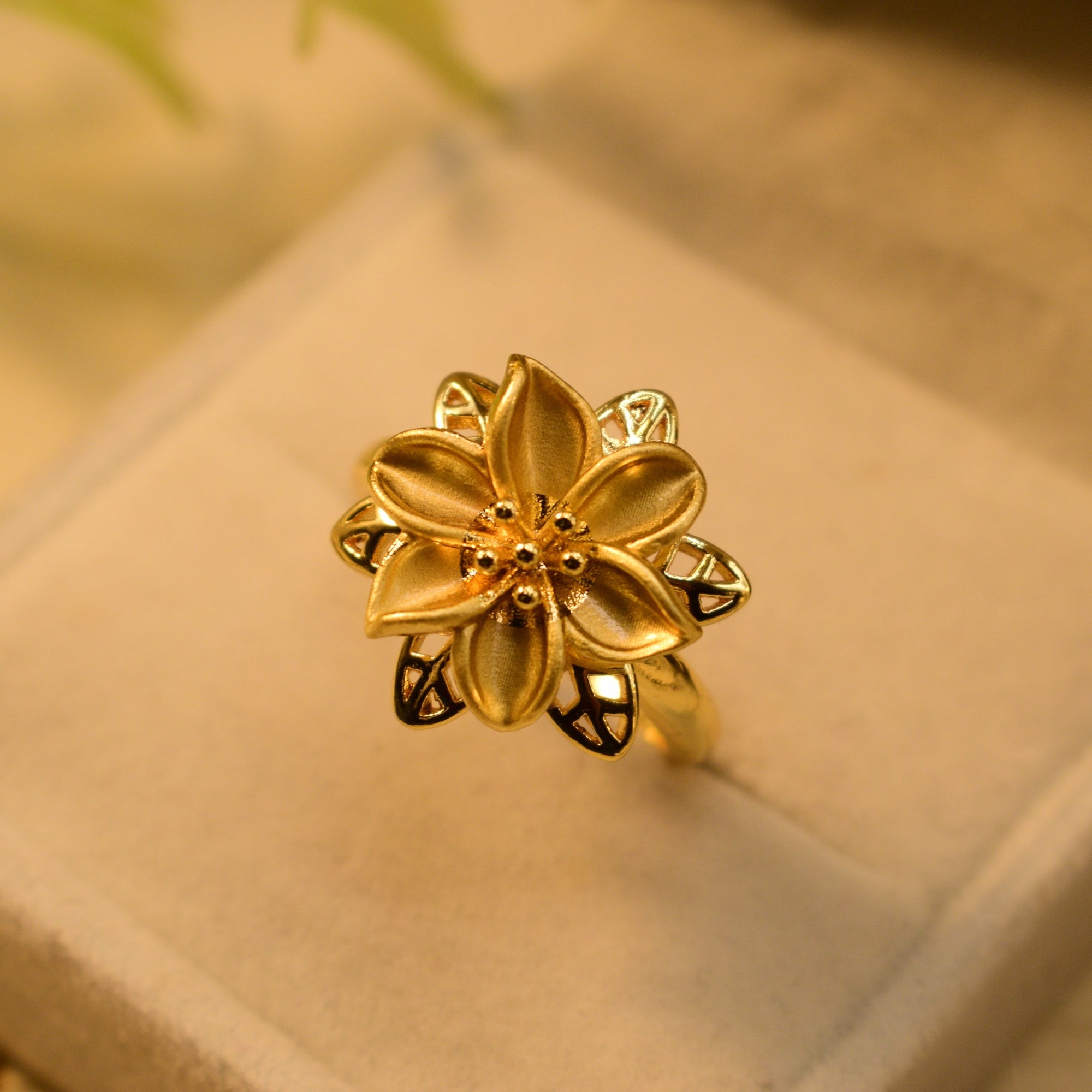 Fancy Unique Design Gold Plated Ring For Girls/Women