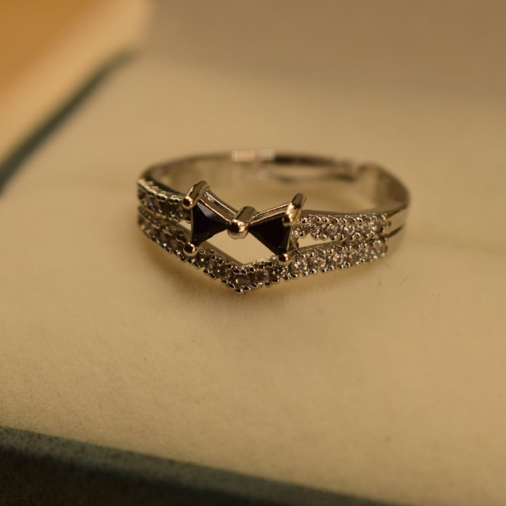 Stylish Design Crystal Stone Gold Plated Ring for Girls/Women