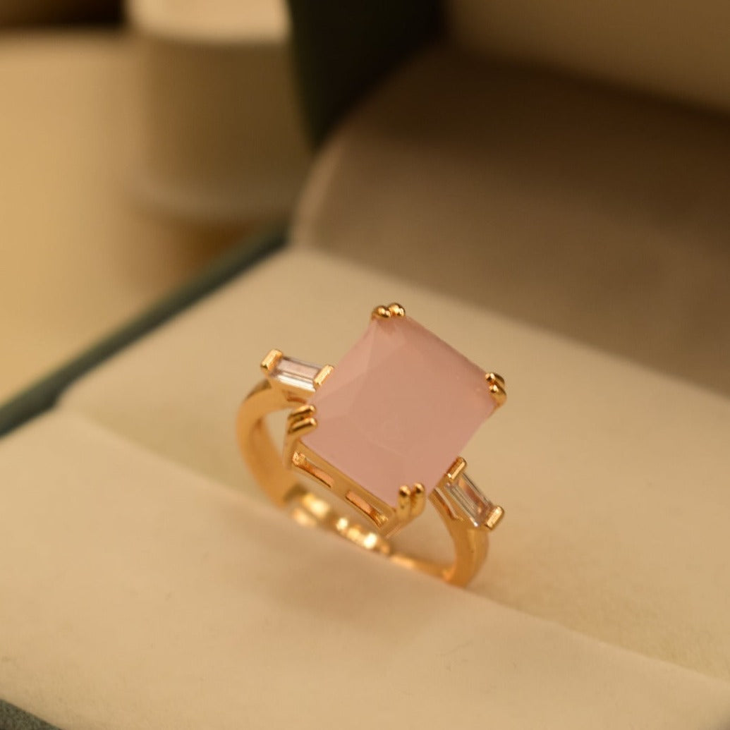 Elegant Design Golden Green/Red/Pink Stone Ring for Girls/Women