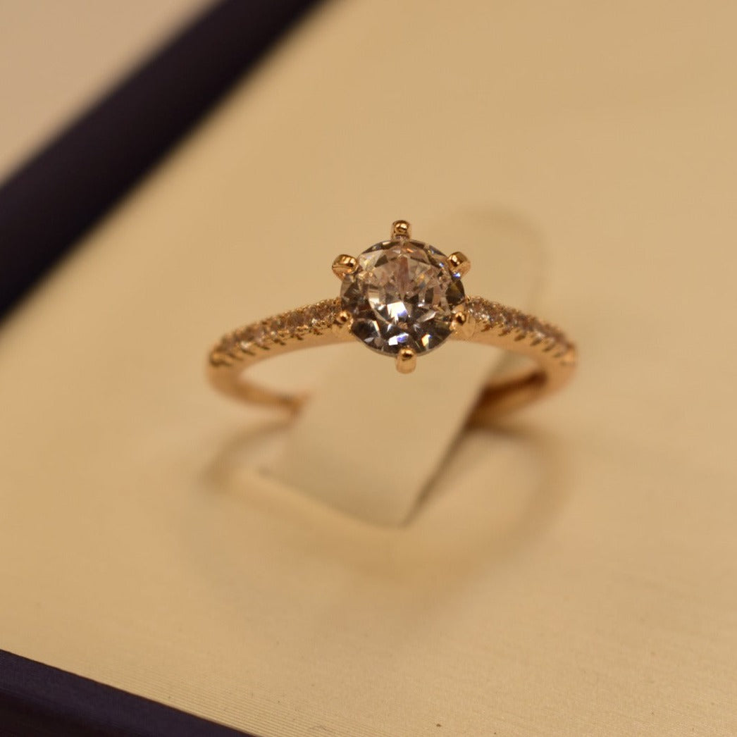 Unique Design Golden/Silver Stone Ring for Girls/Women