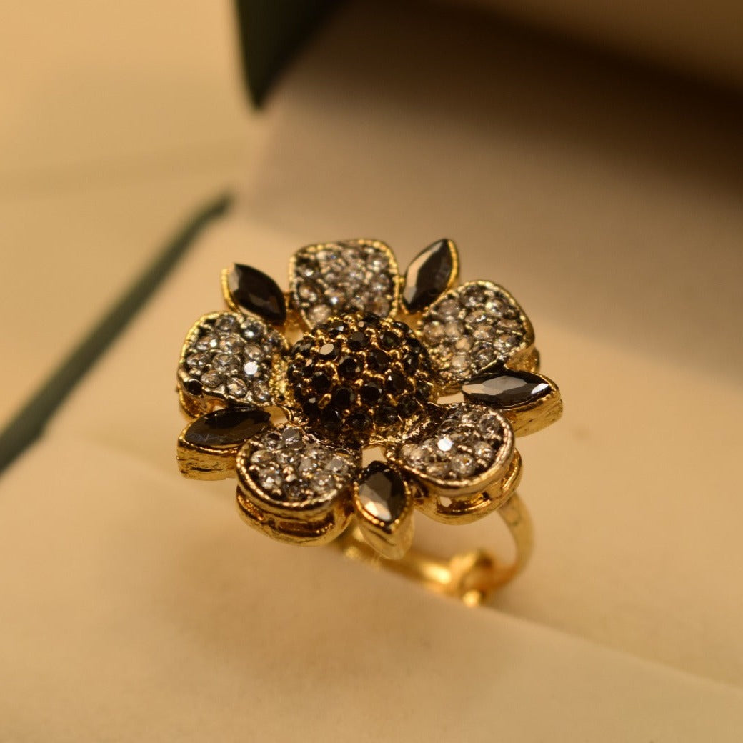 Elegant Design Real Maroon/Black Stone Gold Plated Ring for Girls/Women