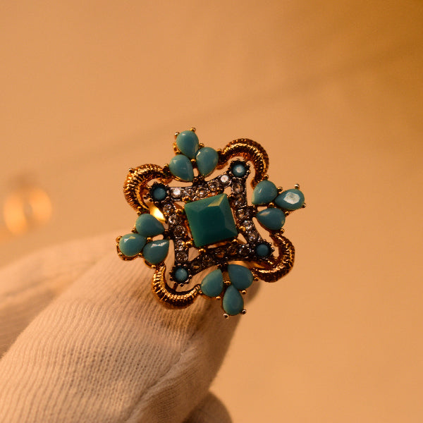 Charming Unique Design Gold Plated Real Stones Ring for Girls/Women