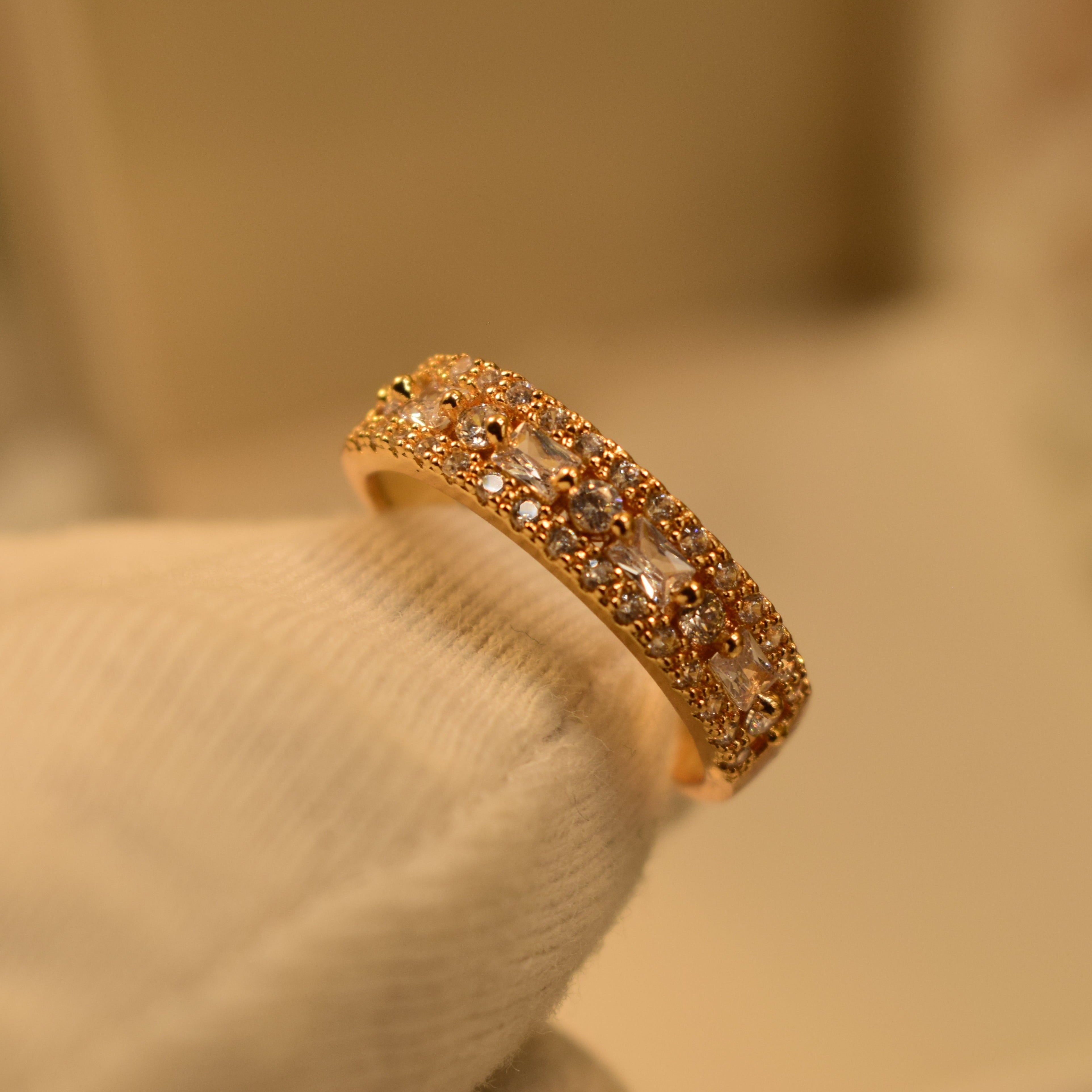 Unique Design Ring for Girls/Women