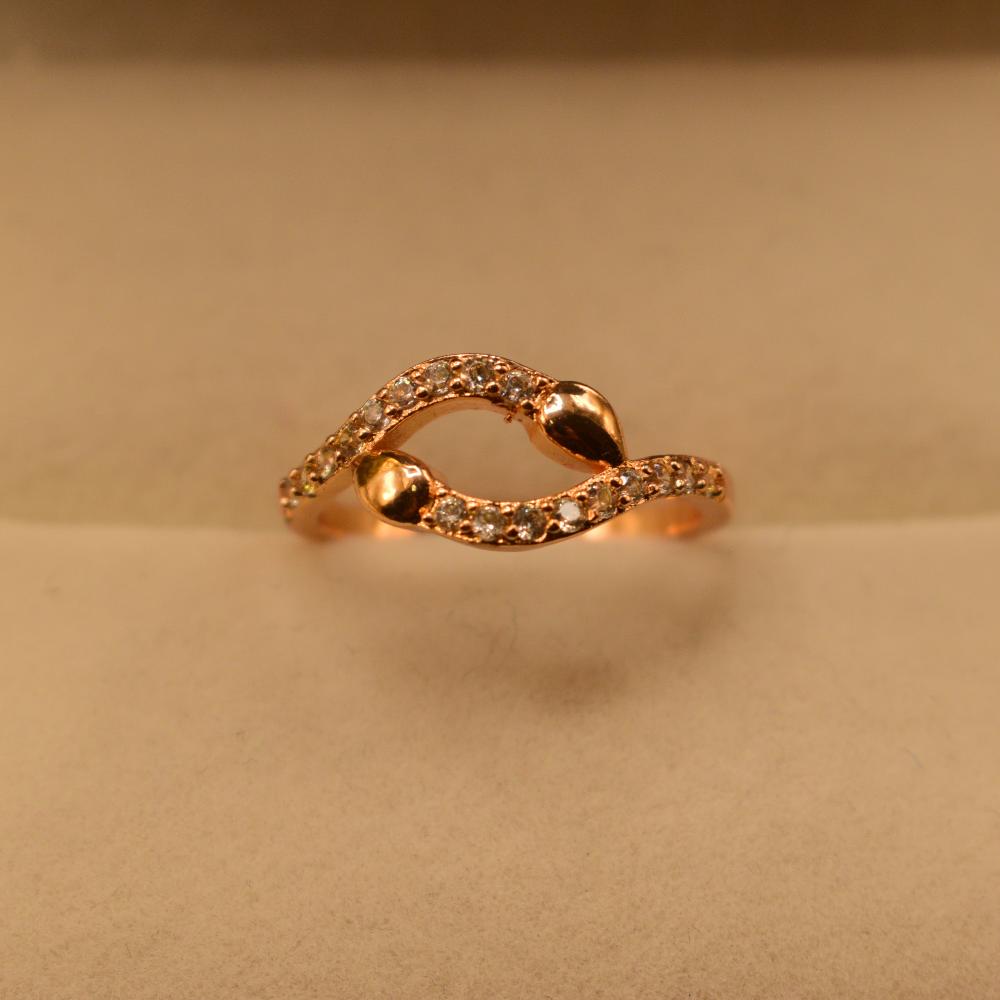 Stylish Design Gold Plated Crystal Stones Ring for Girls/Women