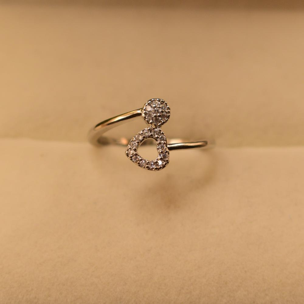 Beautiful Fancy Crystal Stones Silver Ring for Girls/Women
