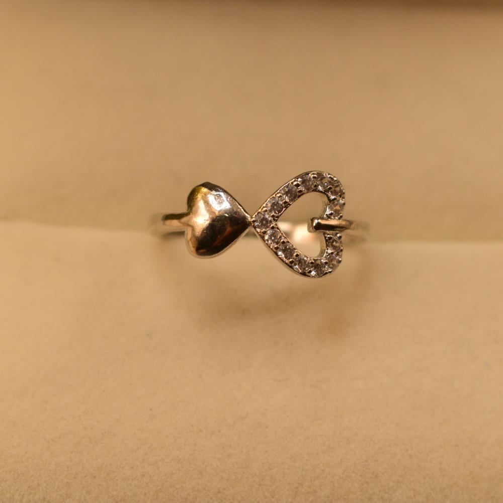 Fancy Unique Design Crystal Stones Silver Ring for Girls/Women