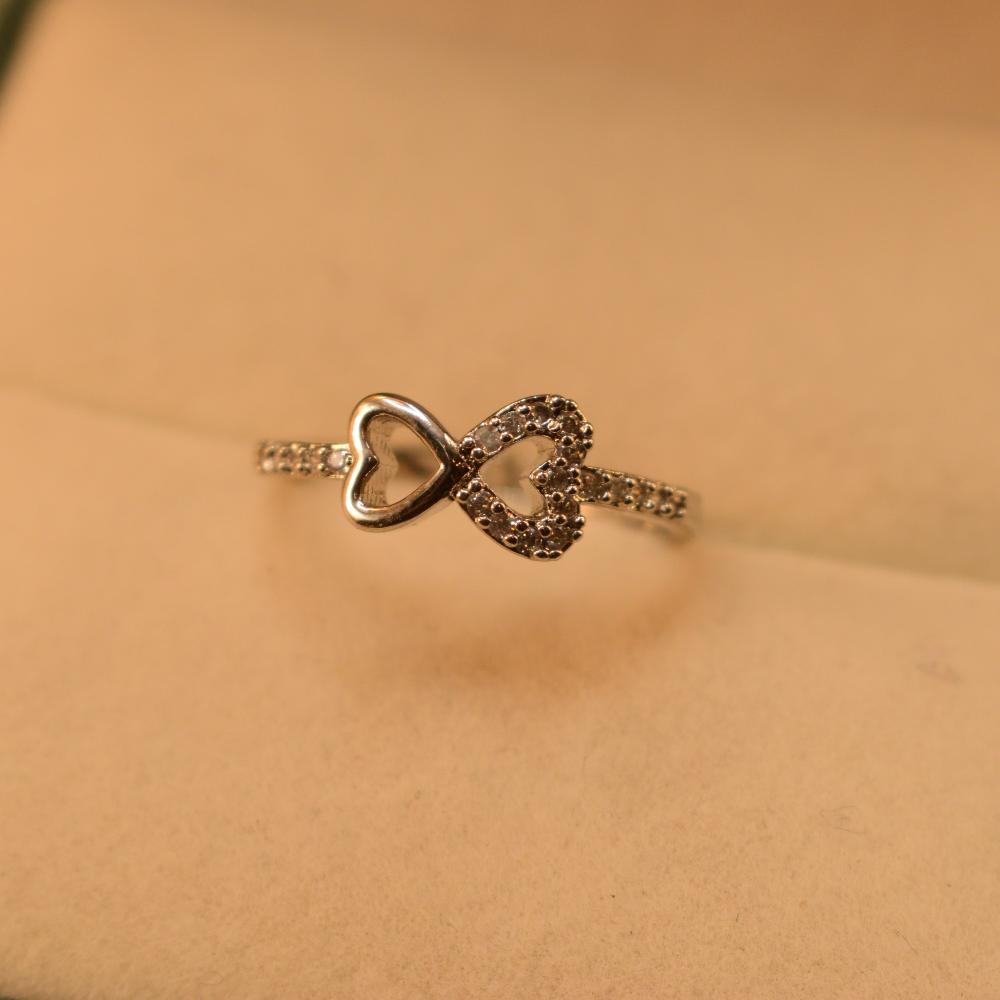 Elegant Double Heart Design Crystal Stones Silver Ring for Girls/Women