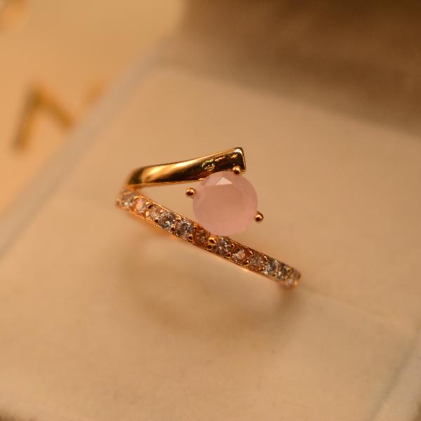 Gorgeous Unique Design Gold Plated Ring For Girls/Women