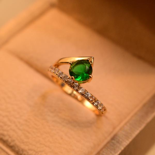 Gorgeous Unique Design Gold Plated Ring For Girls/Women