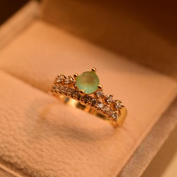 Unique Design Real Stones Ring For Girls/Women