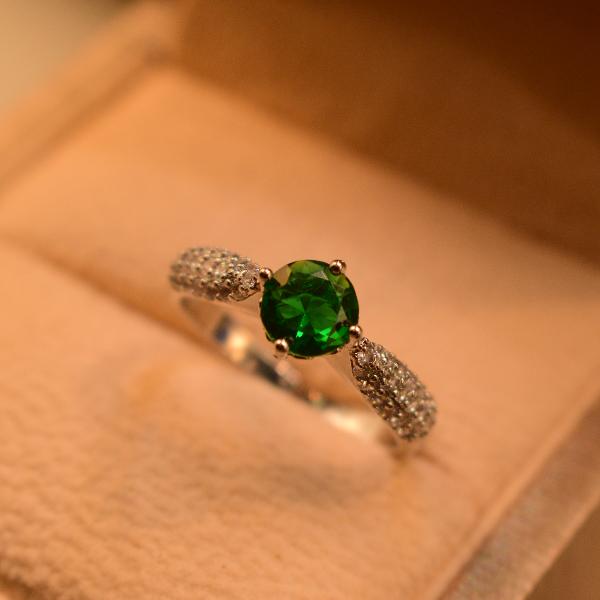 Beautiful Fancy Design Real Stones Silver Ring For Girls/Women