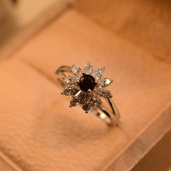 Luminous Flower Shaped Real Stones Silver Ring For Girls/Women