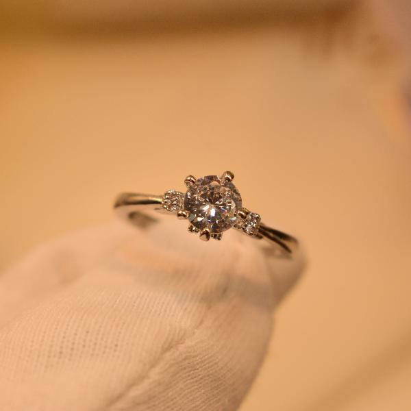 Beautiful Unique Design Real Stone Silver Ring For Girls/Women