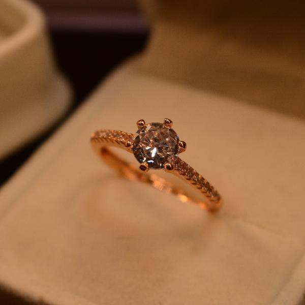 Stylish Design Real Stone Gold Plated Ring For Girls/Women