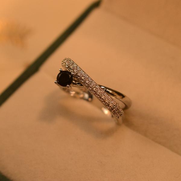 Beautiful Unique Design Real Stone Silver Ring For Girls/Women