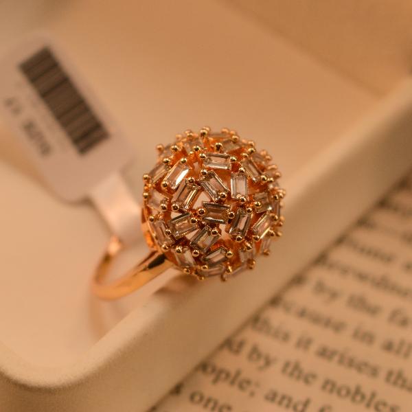 Fancy Unique Design Crystal Stones Ring For Girls/Women