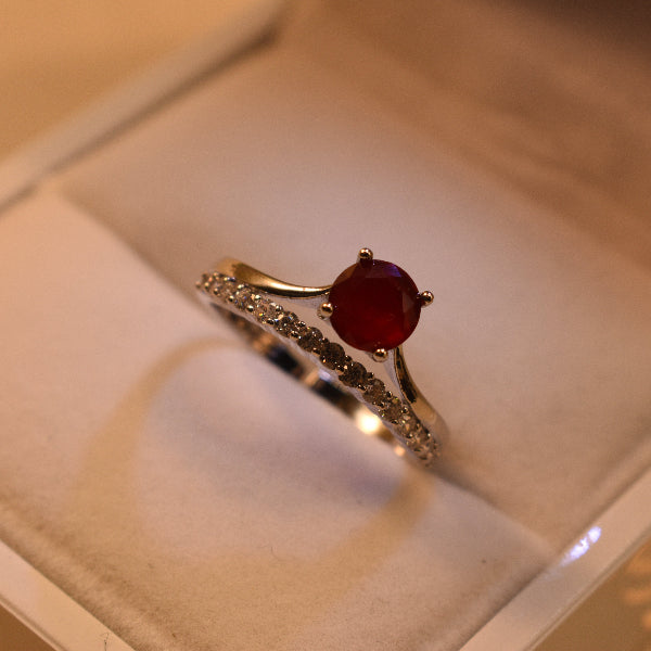Luxury Design Silver Plated Real Stones Ring For Girls/Women